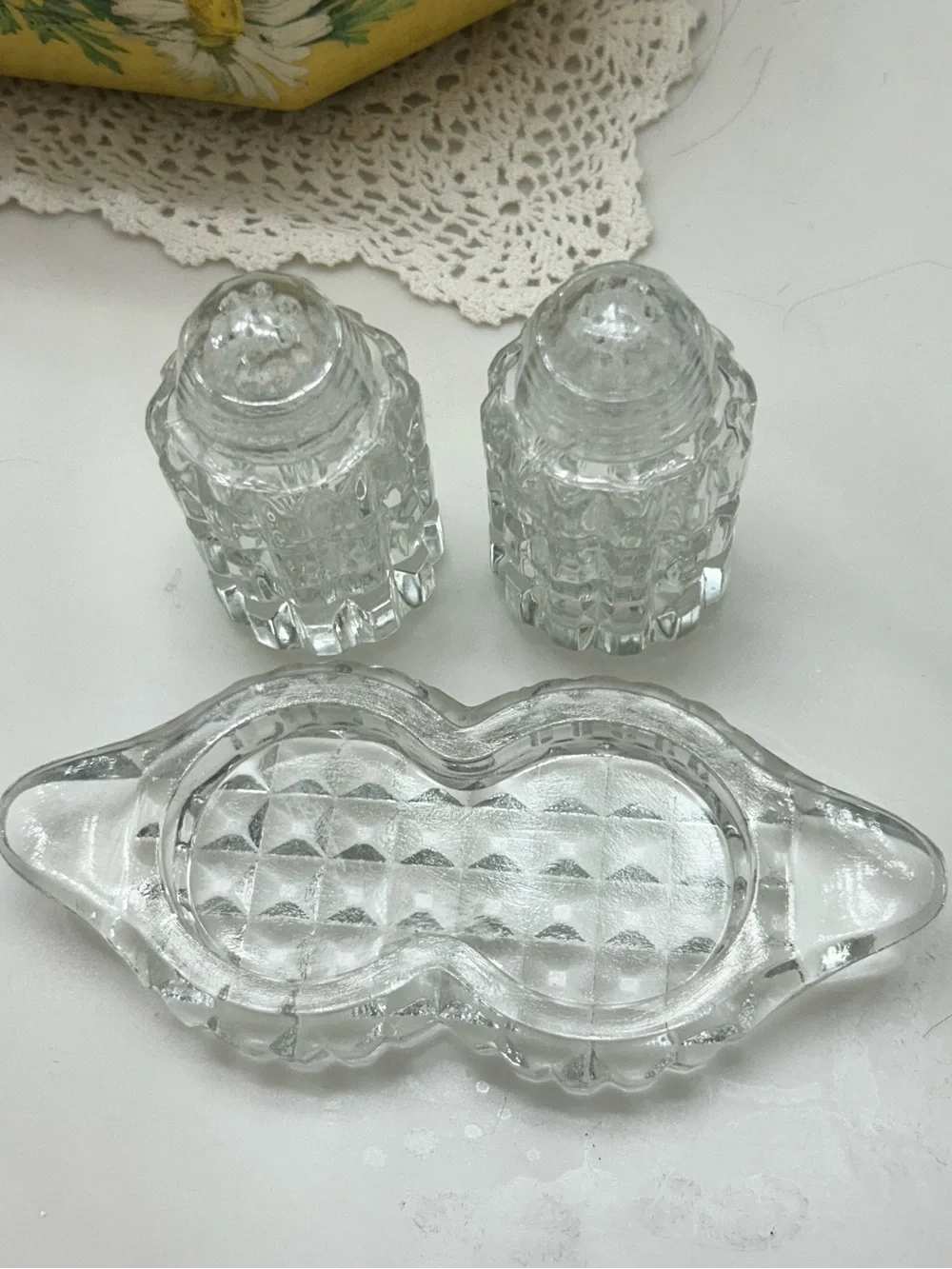 Antique c. 1890 G. Duncan & Sons Waffle Pressed Glass Salt & Pepper Shakers